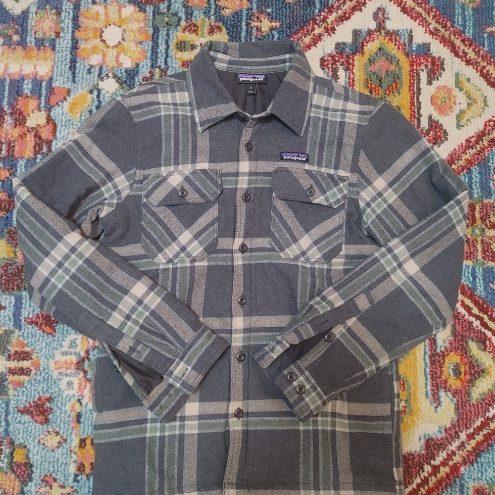 Patagonia Gray and Green Insulated Flannel